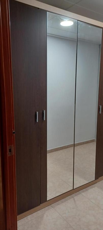Apartamento Entero De Tres Habitaciones, Cerca De La Playa! Acogedor, Luminoso Y Tranquilo Malgrat de Mar Zewnętrze zdjęcie
